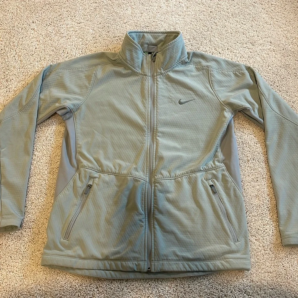 Nike Jacket - Picture 1 of 9